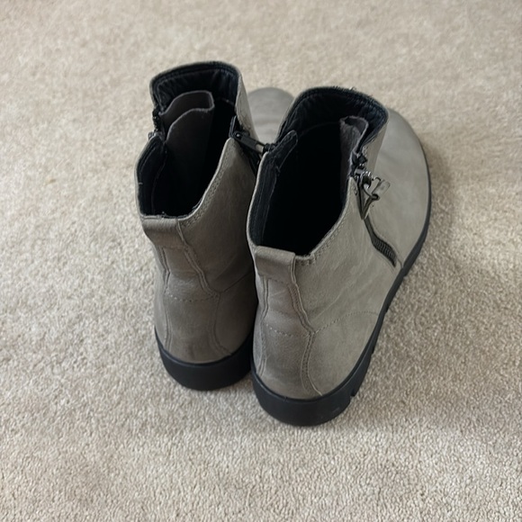 Ecco women’s Bella boots gray size 40 - Picture 3 of 8